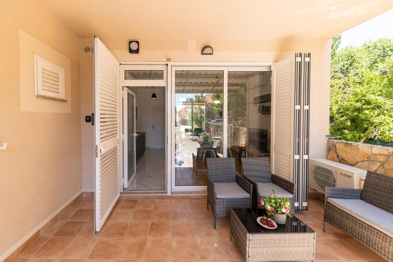 Duffys Apartment Zadar Luaran gambar